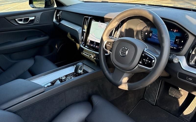 Used Volvo V60 Plus 197 HP (144 kW) 2026 Estate