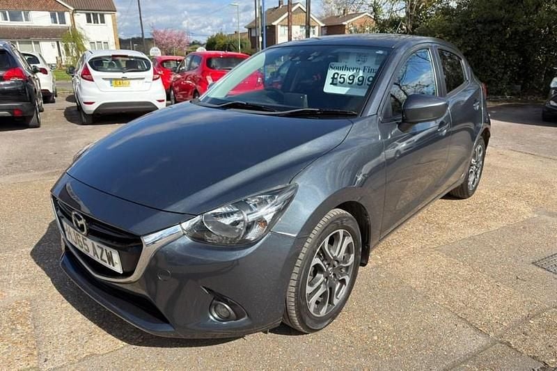 Used Mazda 2 Inclusive 90 HP (66 kW) 2015