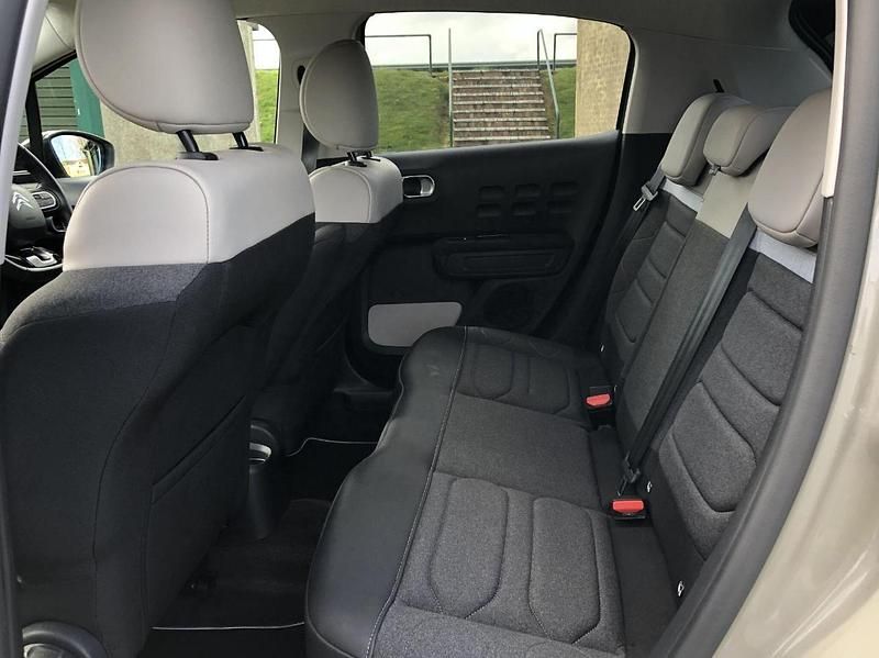 Used Citroën C3 PureTech 82 HP (60 kW) 2022 Brown Hatchback