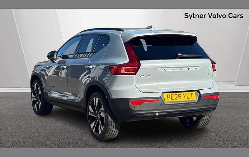 New Volvo XC40 Plus 161 HP (118 kW) 2026 Grey SUV