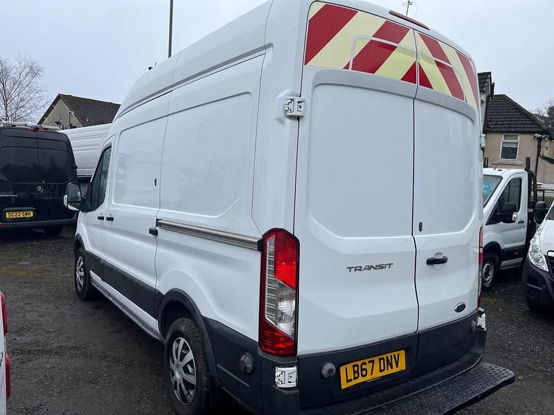 Used Ford Transit 130 HP (95 kW) 2018 White Van