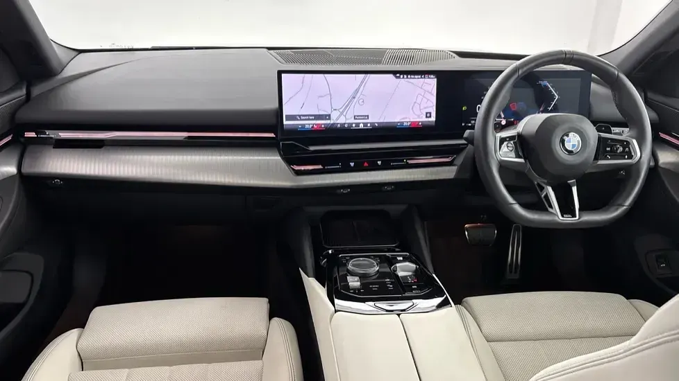 Used BMW 520 M Sport 205 HP (150 kW) 2024 Grey
