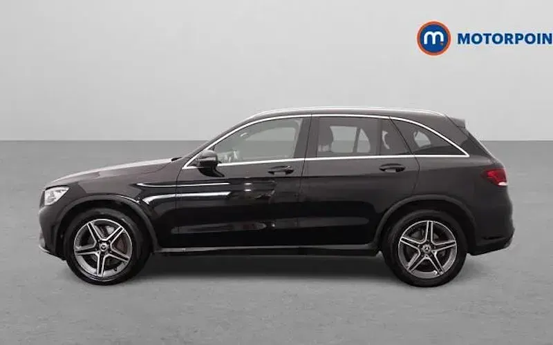 Used Mercedes GLC220 AMG line 194 HP (142 kW) 2022 Black SUV
