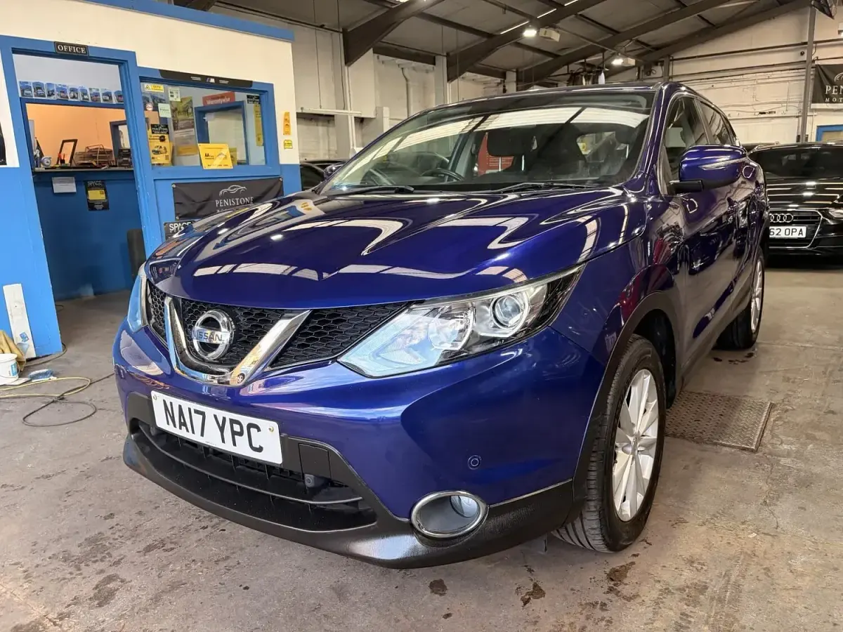Used Nissan Qashqai Acenta 108 HP (79 kW) 2017 Blue SUV