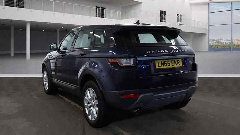 Used Land Rover Range Rover evoque SE 150 HP (110 kW) 2015 Blue Estate