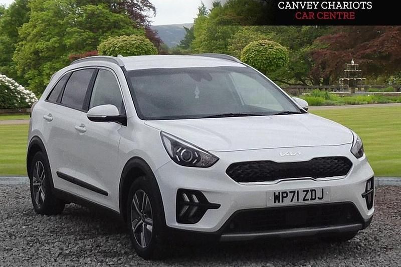 White Used 2022 Kia Niro SUV | £15,500 (Super price) - Image 1/1