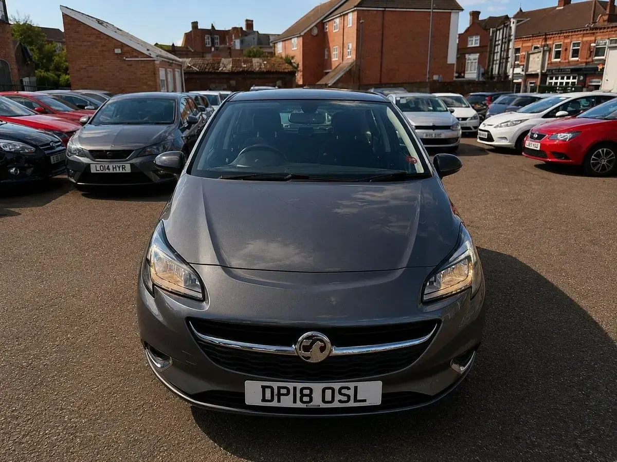 Used Vauxhall Corsa SRi 90 HP (66 kW) 2018 Grey Hatchback