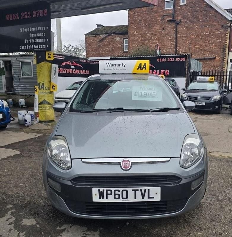 Used Fiat Punto Evo Dynamic 77 HP (56 kW) 2010 Grey Hatchback