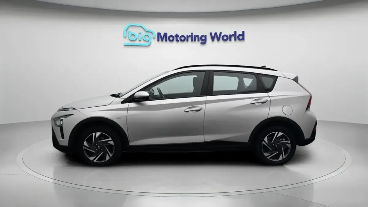 Used Hyundai Bayon SE 100 HP (73 kW) 2022 Silver SUV
