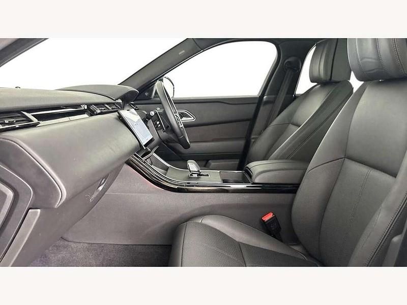 Used Land Rover Range Rover Velar HSE Dynamic 250 HP (183 kW) 2024 Grey SUV