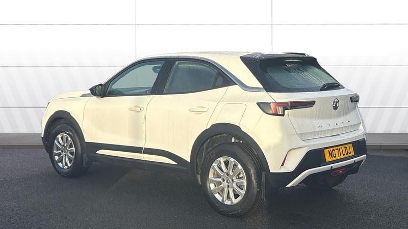 Used Vauxhall Mokka Edition 100 HP (73 kW) 2021 White SUV