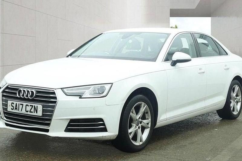 Used Audi A4 Sport 150 HP (110 kW) 2017 White Sedan