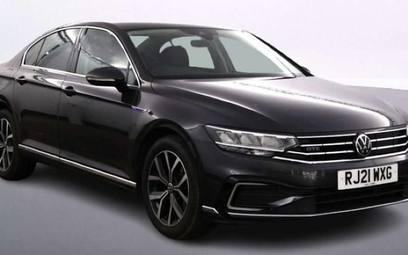 Used VW Passat GTE 218 HP (160 kW) 2021 Grey Sedan