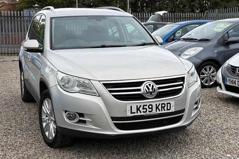 Silver Used 2010 VW Tiguan SE SUV | £4,799 (Fair price) - Image 1/1