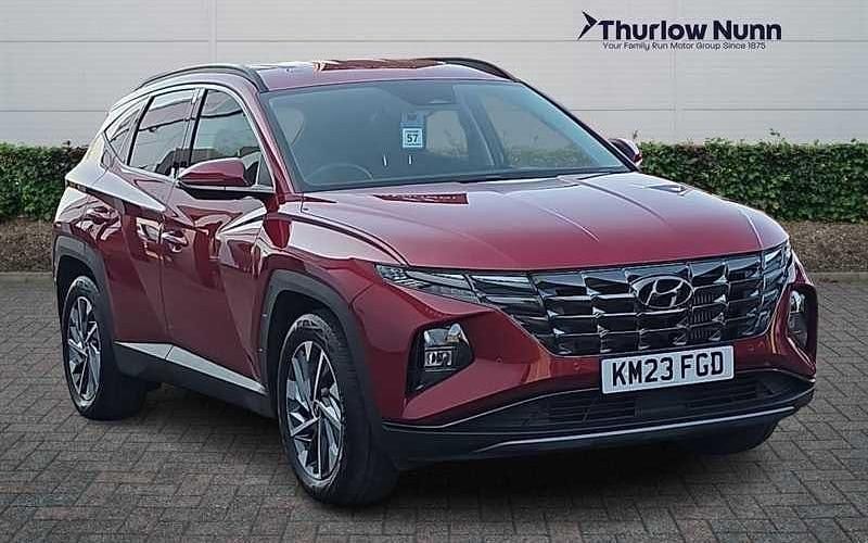 Used Hyundai Tucson Premium 150 HP (110 kW) 2023 Sunrise red SUV
