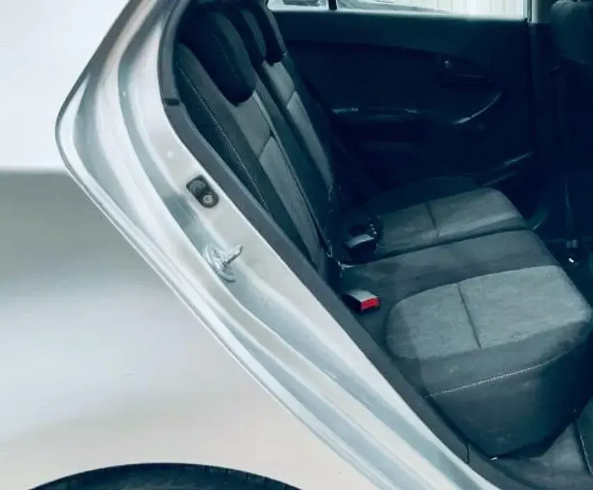 Used Kia Picanto 68 HP (50 kW) 2012 Silver Hatchback