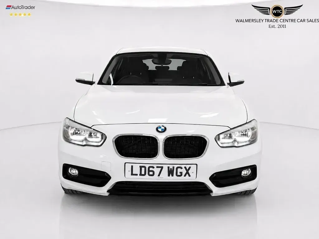 Used BMW 118 Sport Line 136 HP (100 kW) 2017 White Hatchback