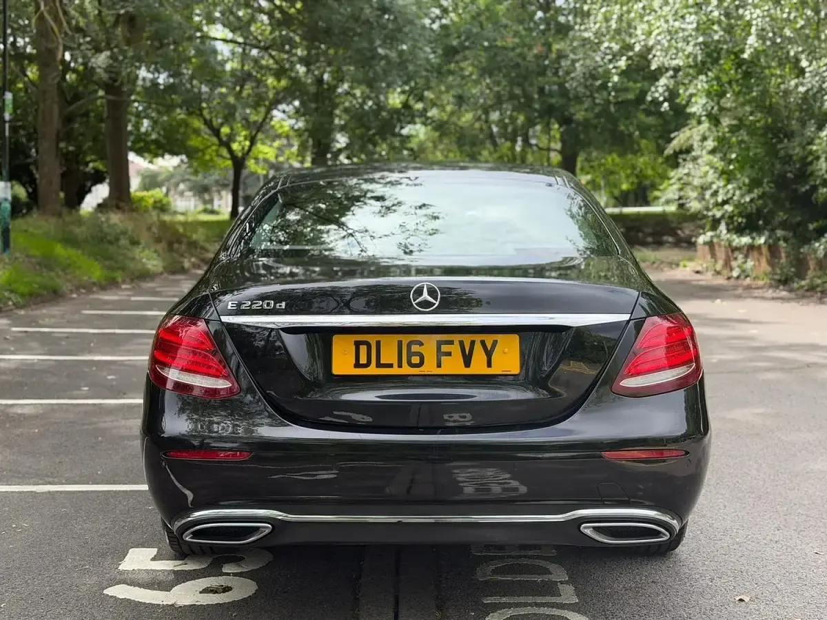 Used Mercedes E220 SE 2016 Black Sedan