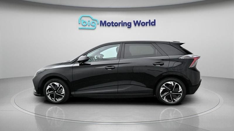 Used MG MG4 EV Trophy 150 kW (204 HP) 2023 Black Hatchback