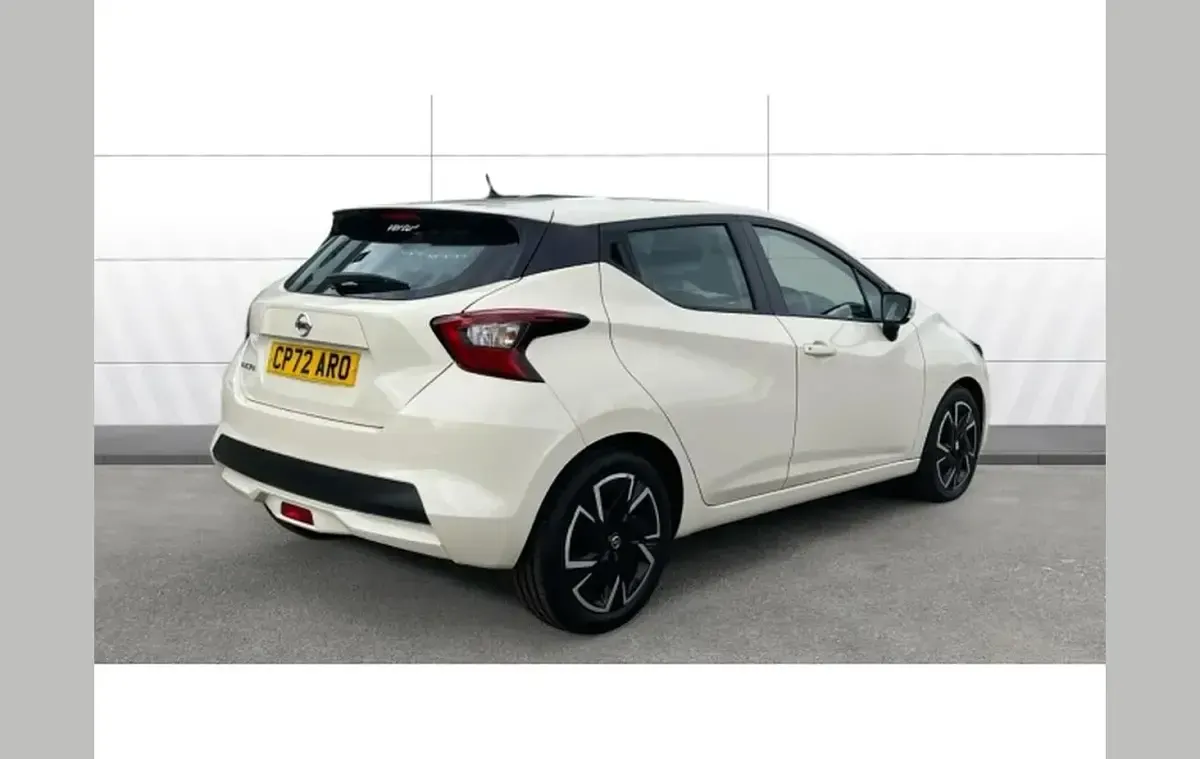 Usado Nissan Micra Acenta 92 CV (67 kW) 2022 Blanco Utilitario