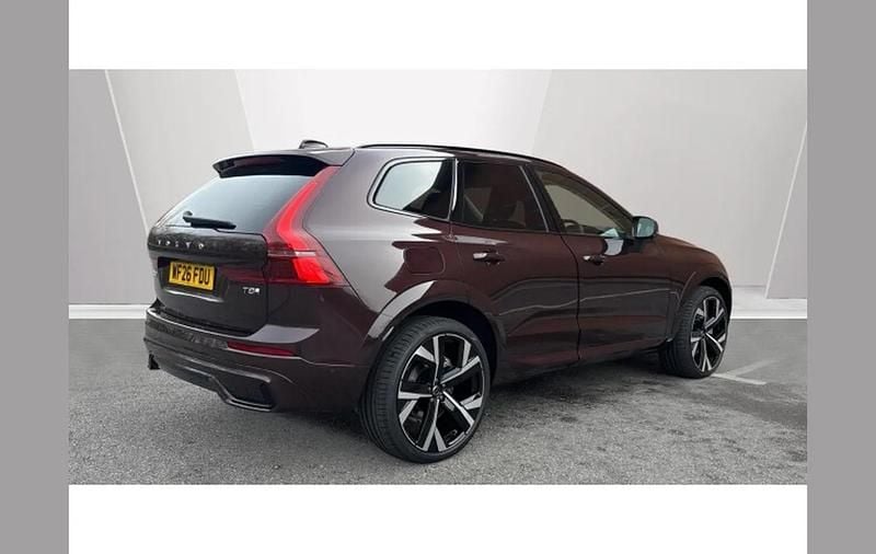 Used Volvo XC60 Ultra 455 HP (334 kW) 2025 Red SUV