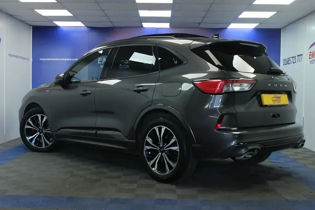 Used Ford Kuga ST-Line X 150 HP (110 kW) 2022 Grey SUV