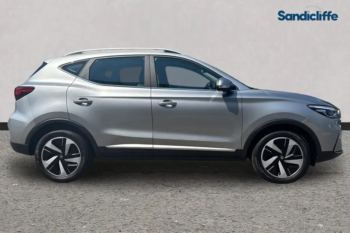 Used MG ZS Trophy 114 kW (156 HP) 2022 Silver SUV