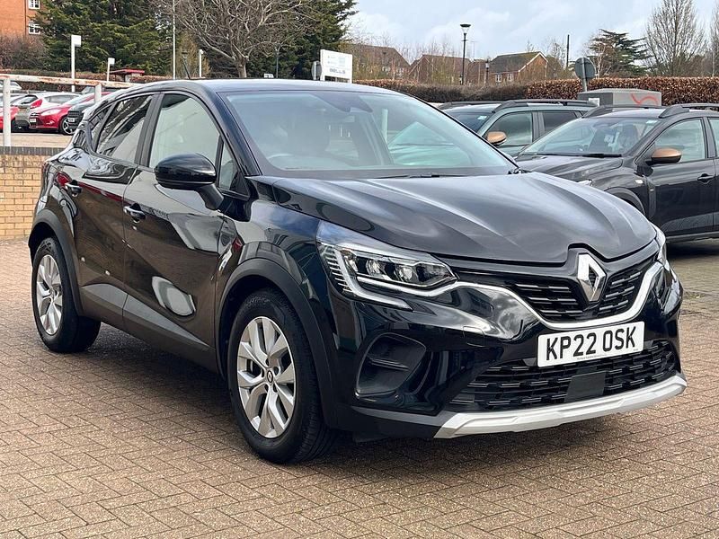 Used Renault Captur Iconic 91 HP (66 kW) 2022 Black  SUV