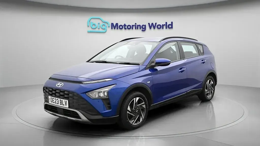 Begagnad Hyundai Bayon SE 100 HK (73 kW) 2023 Blå SUV