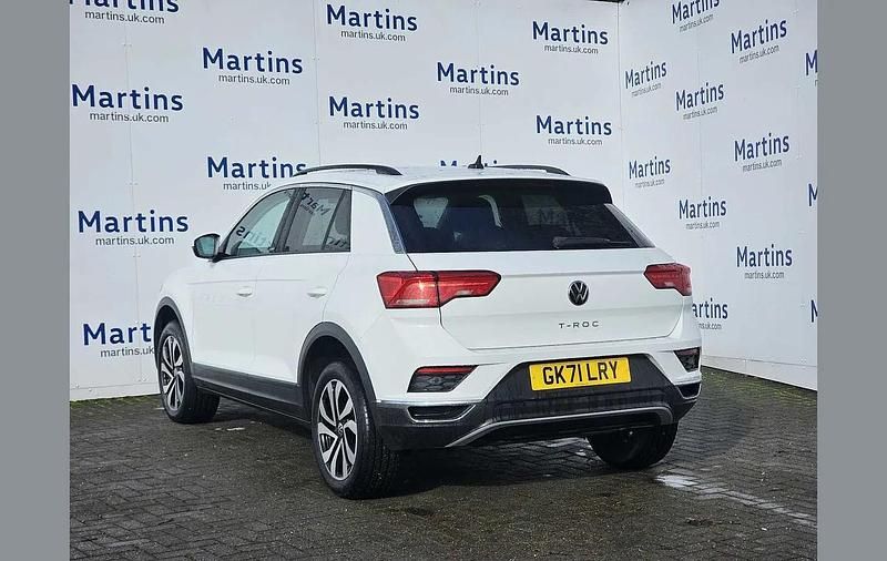 Used VW T-Roc Active 150 HP (110 kW) 2021 White SUV
