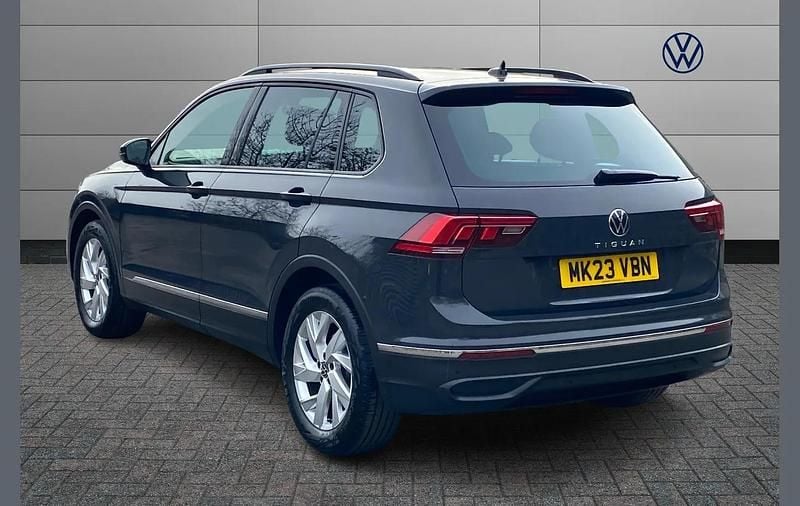 Used VW Tiguan Life 150 HP (110 kW) 2023 Grey SUV