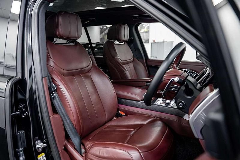 Used Land Rover Range Rover HSE 400 HP (294 kW) 2022 Black SUV