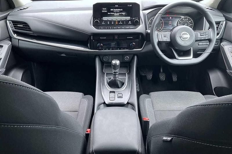 Image 2/4