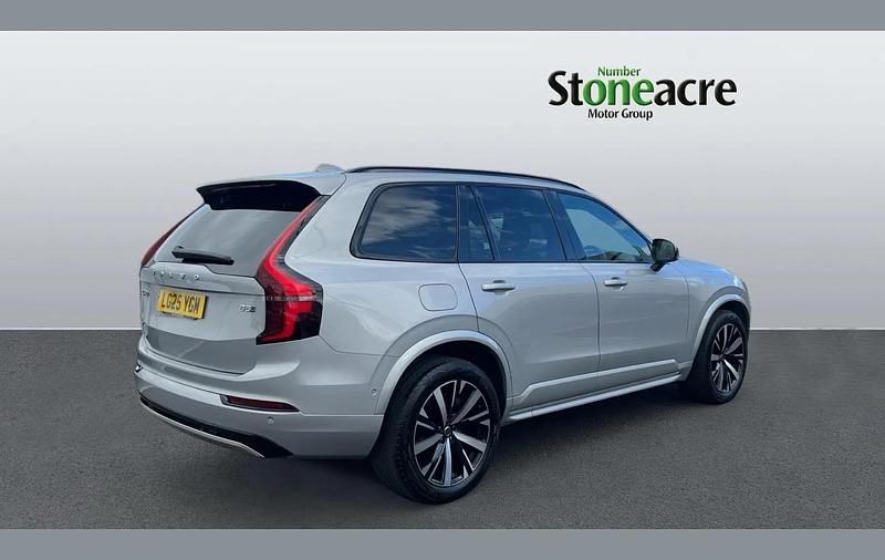 Used Volvo XC90 Plus 247 HP (181 kW) 2025 Silver SUV