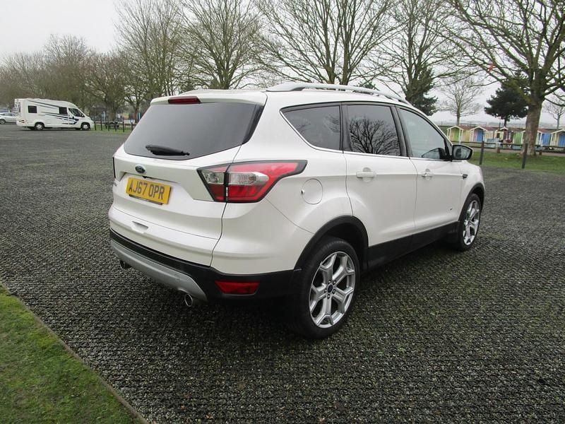 Used Ford Kuga Titanium X 180 HP (132 kW) 2017 White SUV