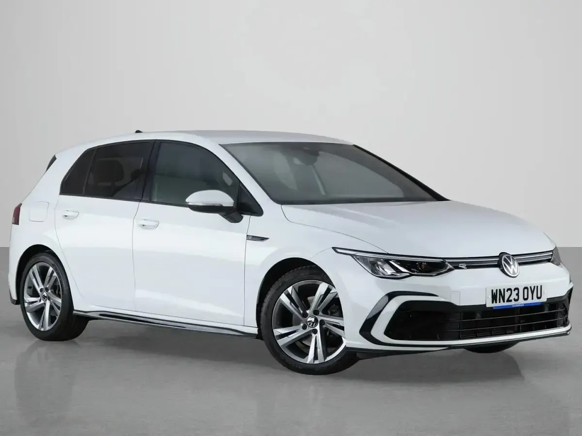 Used VW Golf VIII R-line 150 HP (110 kW) 2023 Hatchback