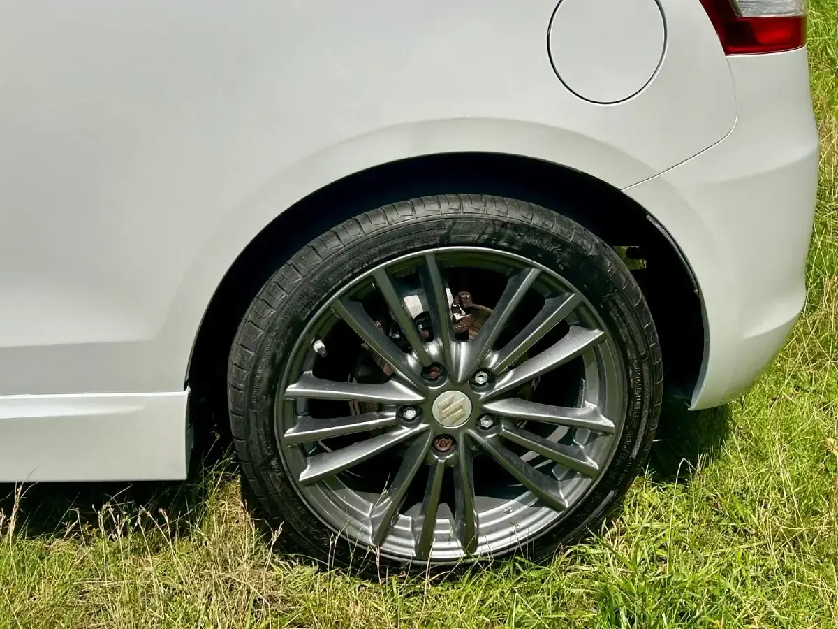 Used Suzuki Swift Sport 136 HP (100 kW) 2016 White Hatchback