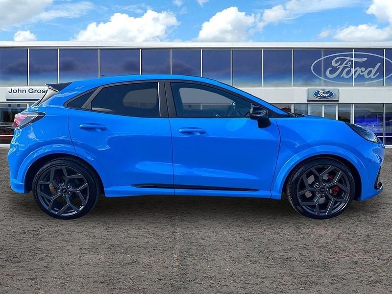 Usado Ford Puma ST 2024 Azul SUV