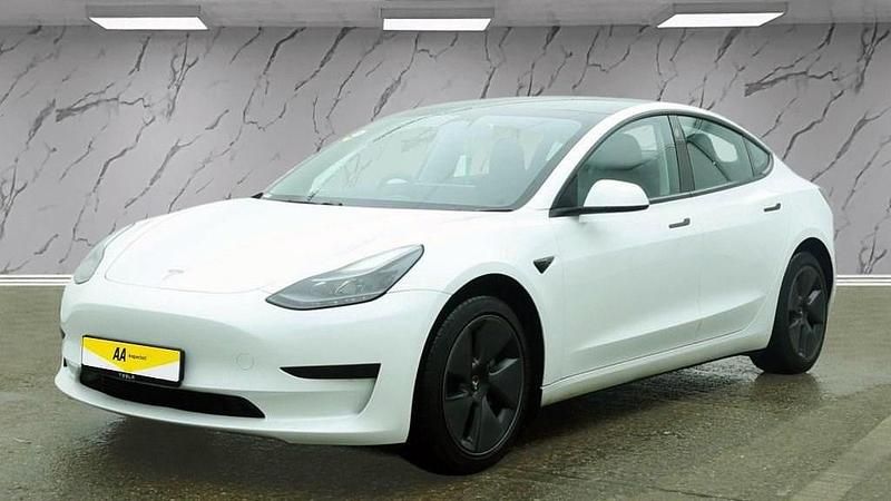 Used Tesla Model 3 RWD 177 kW (241 HP) 2023 White Sedan