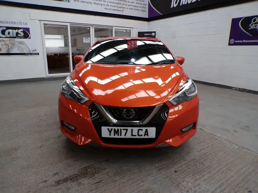 Usado Nissan Micra Tekna 90 HP (66 kW) 2017 Laranja Citadino