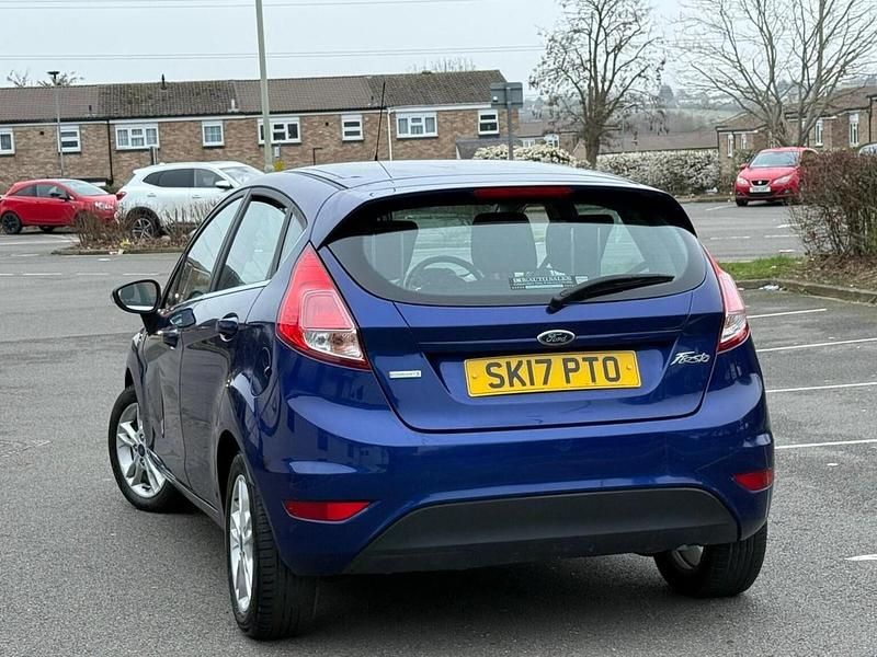 Used Ford Fiesta Zetec 2017 Blue Hatchback
