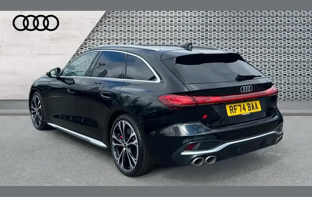 Used Audi S5 Advanced 362 HP (266 kW) 2024 Black Estate