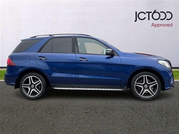 Used Mercedes GLE250 AMG 201 HP (147 kW) 2018 Blue SUV