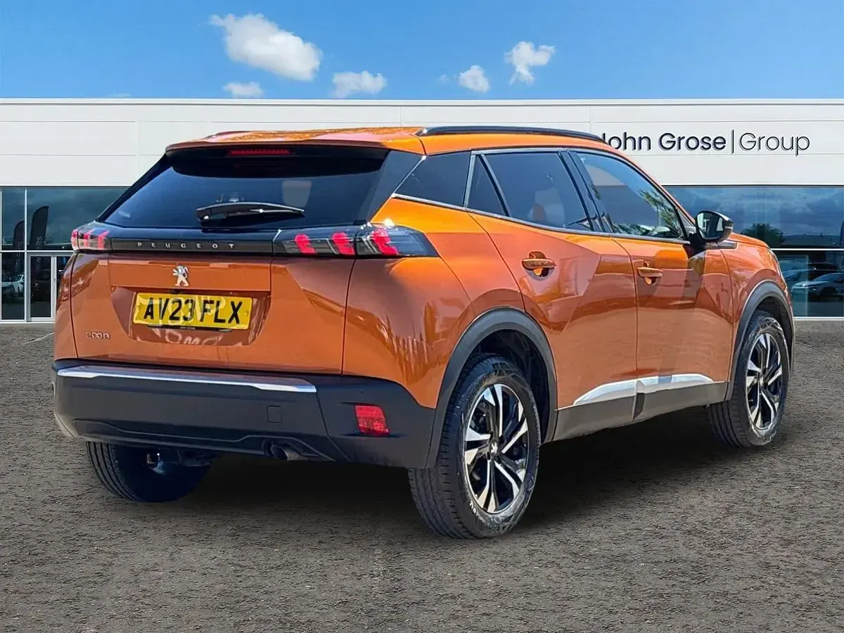 Usado Peugeot 2008 Allure+ 2023 Laranja SUV