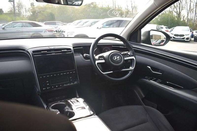 Used Hyundai Tucson SE 230 HP (169 kW) 2021 Grey SUV