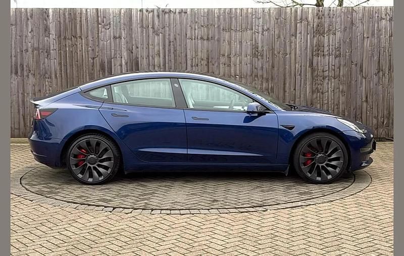 Used Tesla Model 3 Performance 461 kW (627 HP) 2022 Blue Sedan