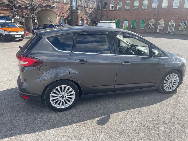 Used Ford C-MAX Titanium 125 HP (91 kW) 2018 Grey MPV