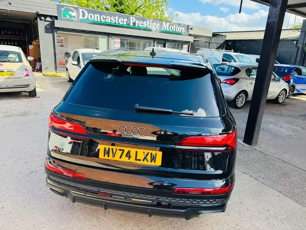 Usado Audi Q7 Black Edition 340 CV (250 kW) 2024 Negro SUV