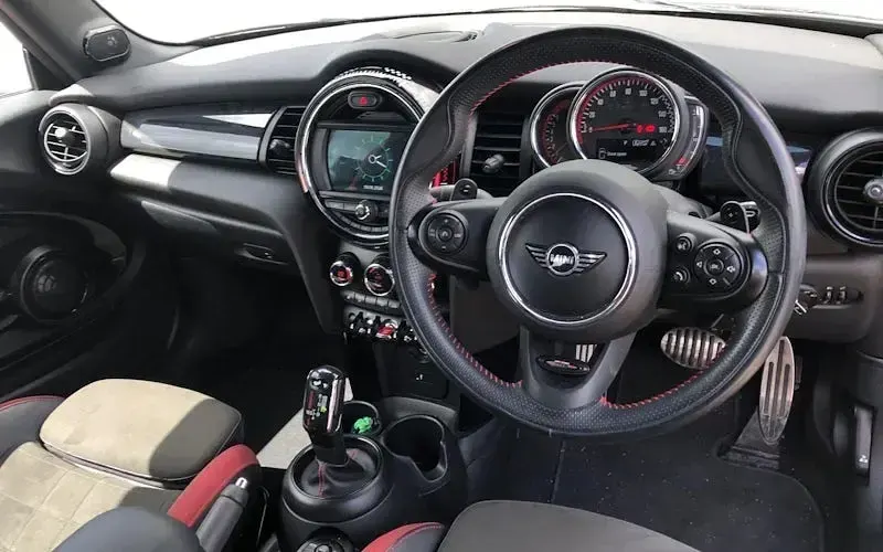Used Mini John Cooper Works Cabriolet Comfort 231 HP (169 kW) 2018 Black Cabriolet