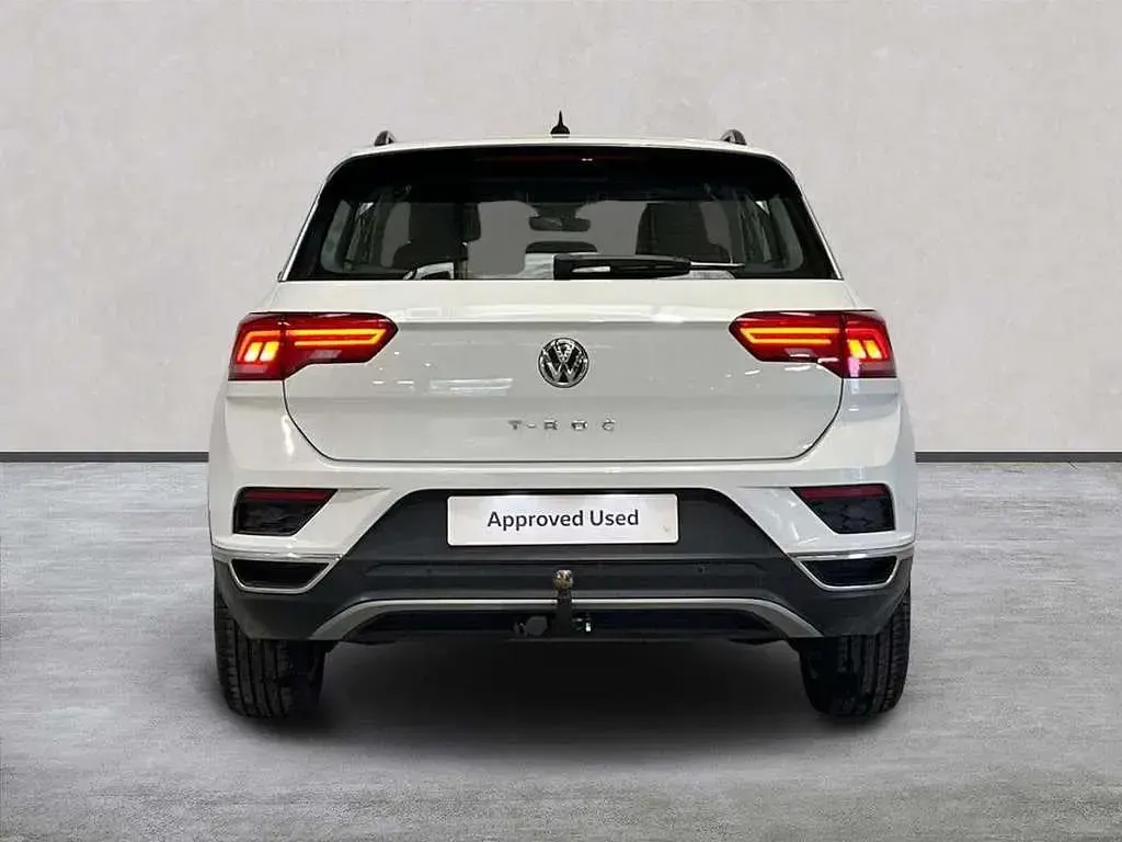 Used VW T-Roc SE 115 HP (84 kW) 2019 White SUV